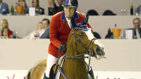 Rich Fellers and Flexible on course and in close-up.