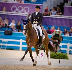 Boyd Martin and Otis Barbotiere do an extended trot 