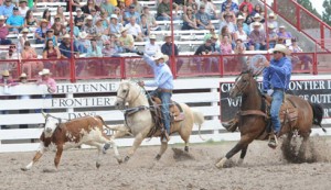 Team ropers Broc Cresta and Spencer Mitchell in action.