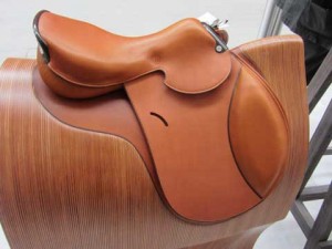 Hermès jumping saddle